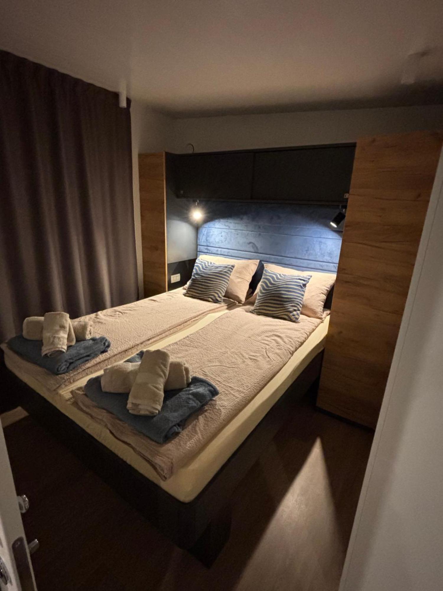 Mobile Home Luna Selce Eksteriør billede